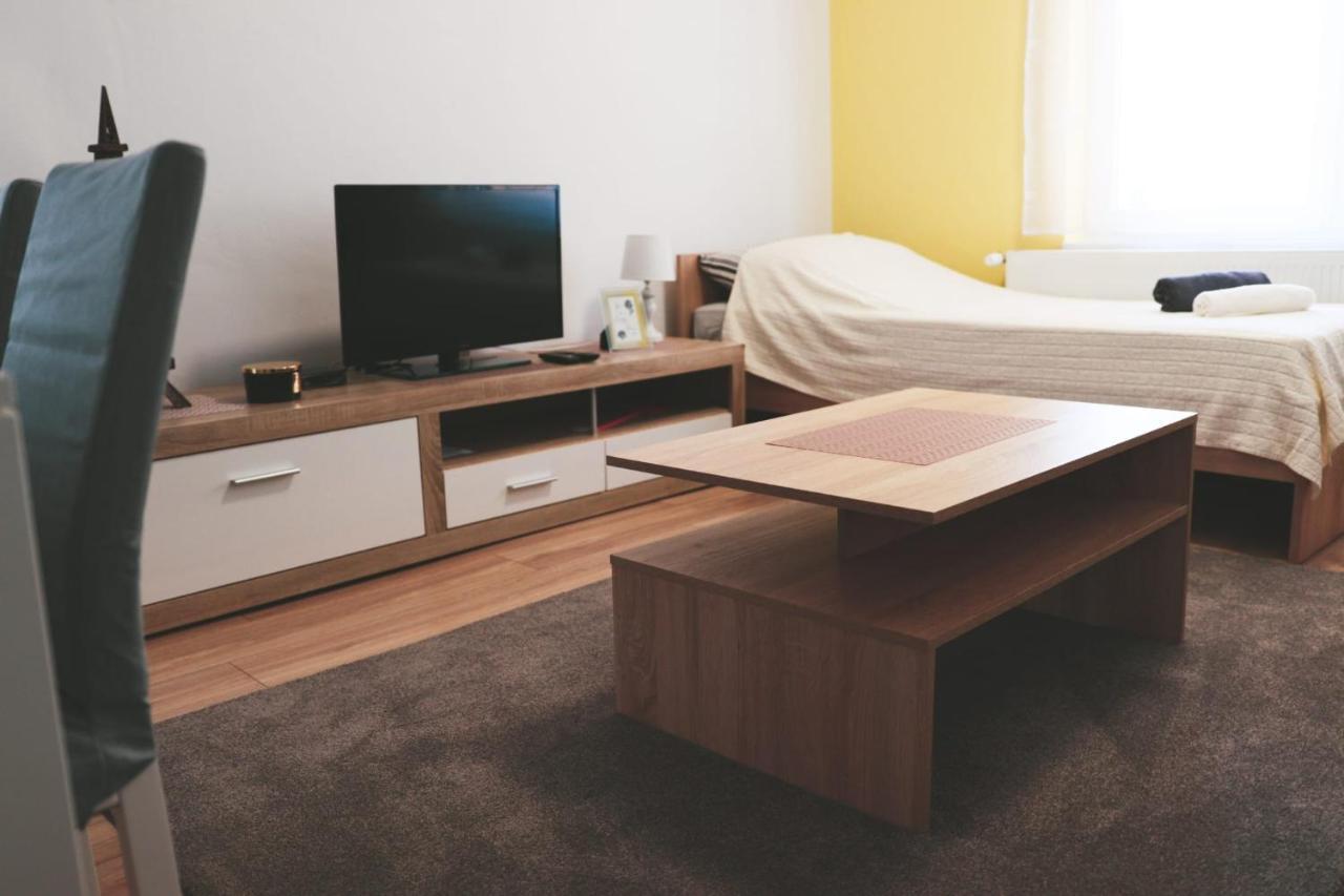Apartman Viljevac, Alsómiholjác Kültér fotó